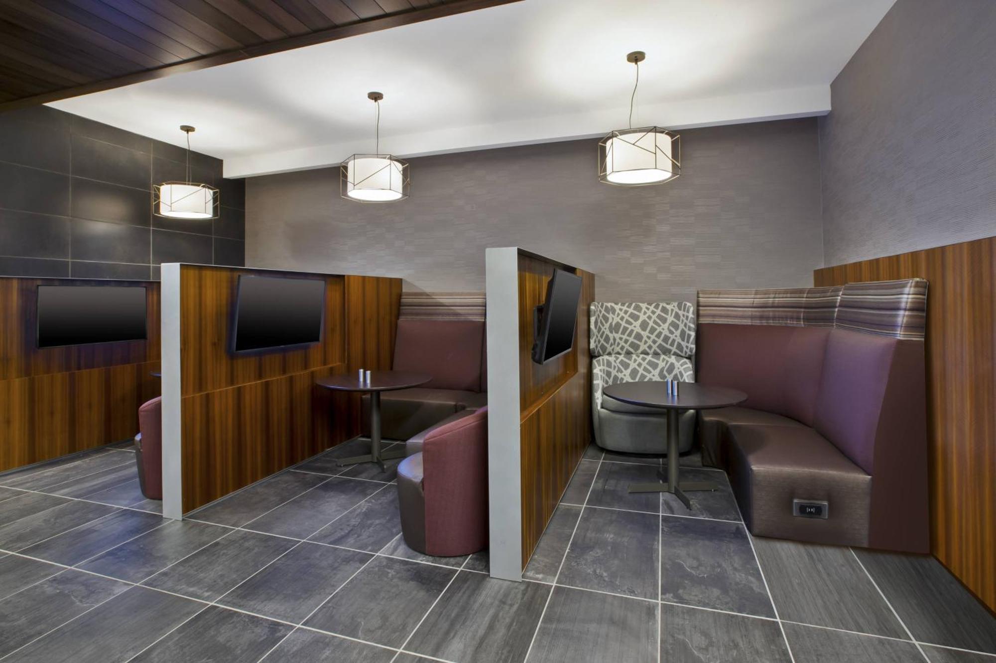 Courtyard By Marriott St. Joseph-Benton Harbor Hotel Buitenkant foto